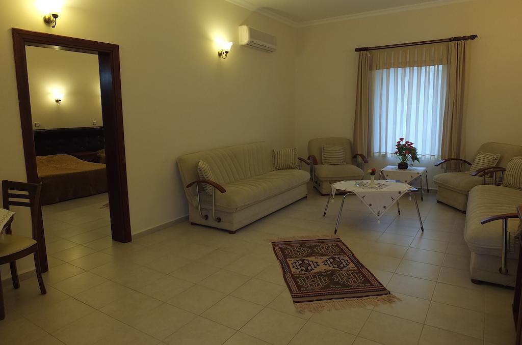 Bacahan Hotel Altınoluk Quarto foto